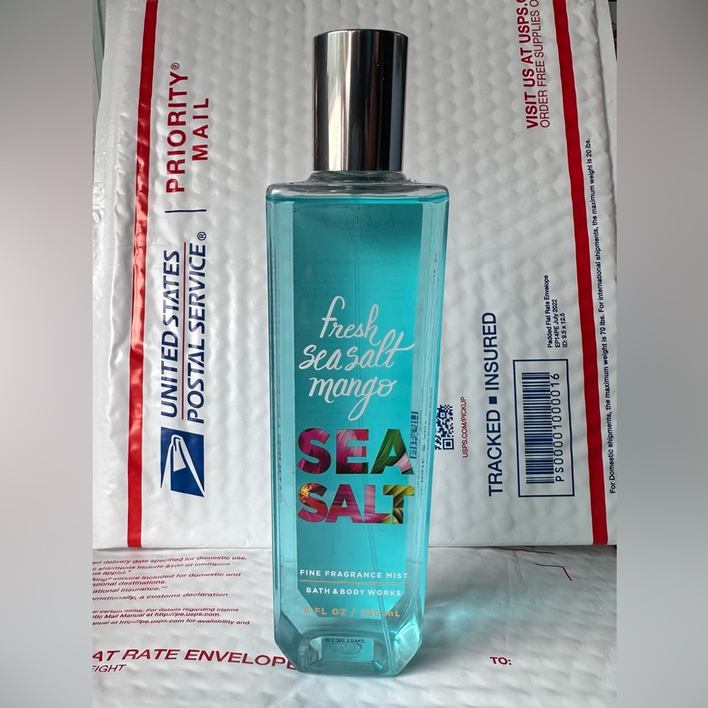 Bath & Body Works fresh Sea Salt mango  Fragrance Mist